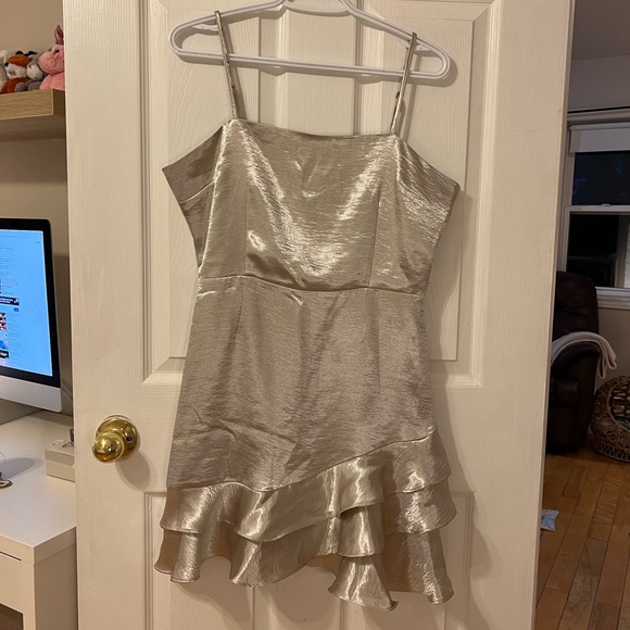 BB Dakota satin ruffle mini dress - Picture 2 of 5